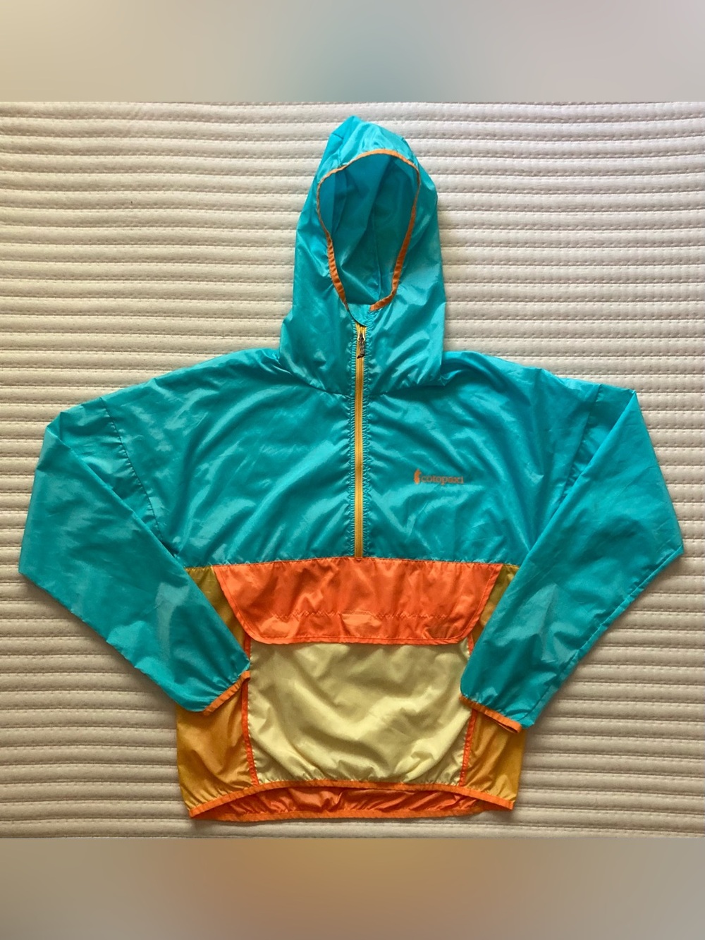 Cotopaxi 1/2 Zip Windbreaker Teca Jacket Women’s Small Hiking Colorblock Hooded